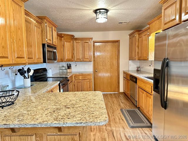 2332 Sioux, Sulphur, OK 73086