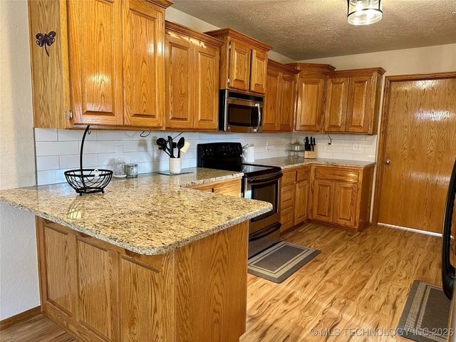 2332 Sioux, Sulphur, OK 73086