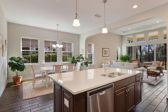 2402 STARWOOD COURT, Lakewood Ranch, FL 34211