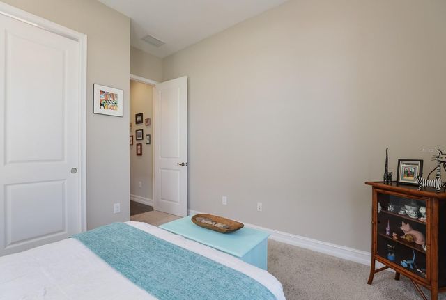 2402 STARWOOD COURT, Lakewood Ranch, FL 34211