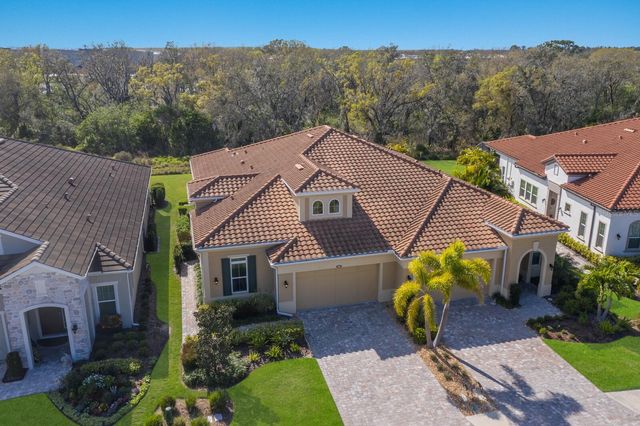 2402 STARWOOD COURT, Lakewood Ranch, FL 34211