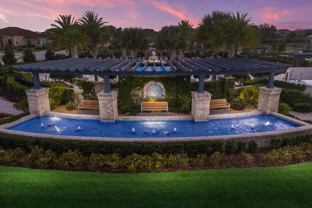 2402 STARWOOD COURT, Lakewood Ranch, FL 34211