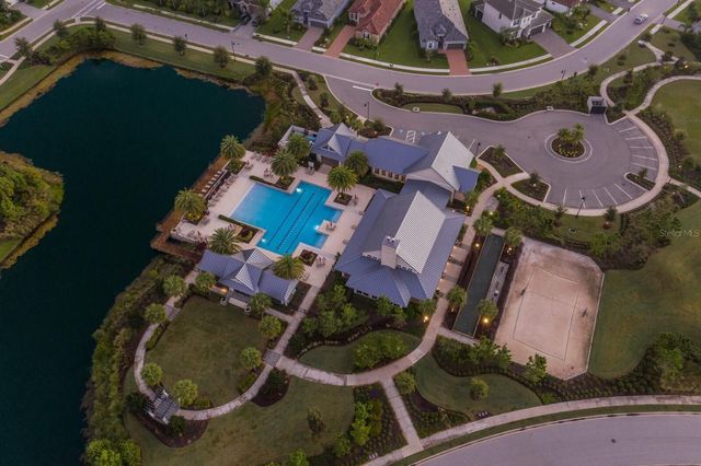 2402 STARWOOD COURT, Lakewood Ranch, FL 34211