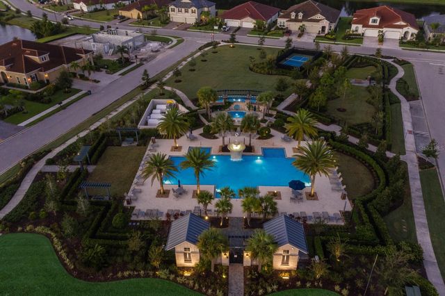 2402 STARWOOD COURT, Lakewood Ranch, FL 34211