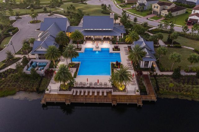 2402 STARWOOD COURT, Lakewood Ranch, FL 34211