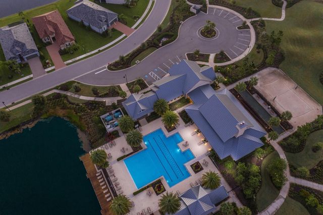 2402 STARWOOD COURT, Lakewood Ranch, FL 34211