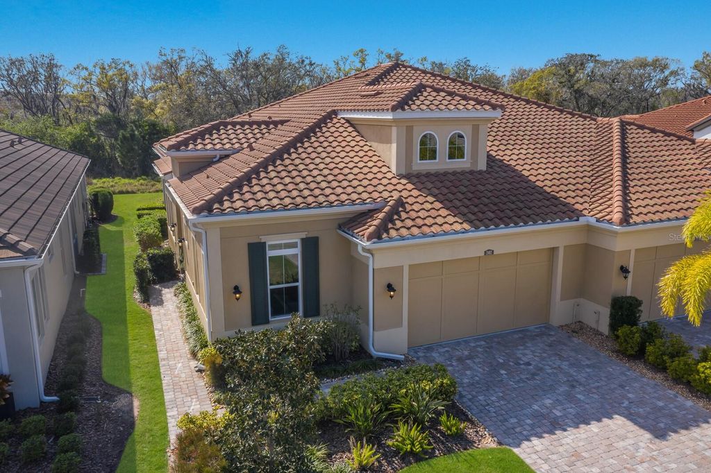 2402 STARWOOD COURT, Lakewood Ranch, FL 34211