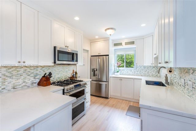 4155 Pamona Avenue, Miami, FL 33133
