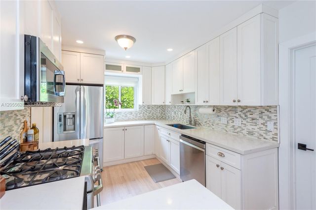4155 Pamona Avenue, Miami, FL 33133