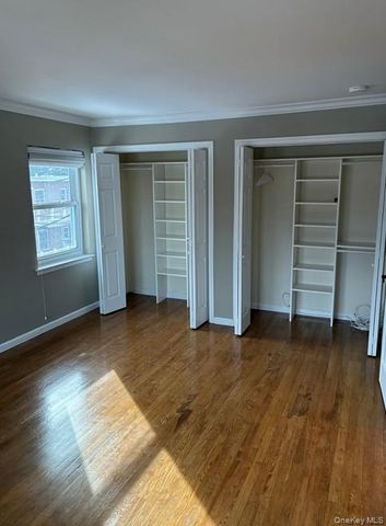 206 Farber Drive 206, West Babylon, NY 11704