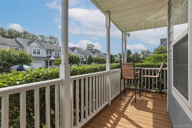 9 Shady Lane, Central Islip, NY 11722
