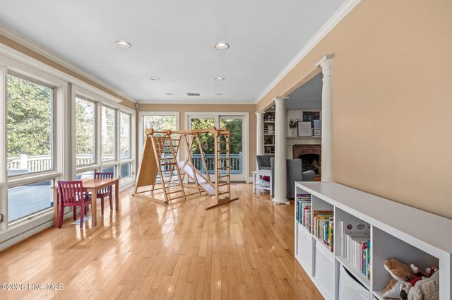 2215 Perry Drive, Jacksonville, NC 28546