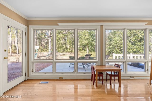 2215 Perry Drive, Jacksonville, NC 28546