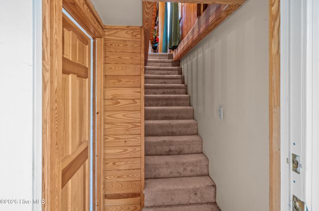 2215 Perry Drive, Jacksonville, NC 28546