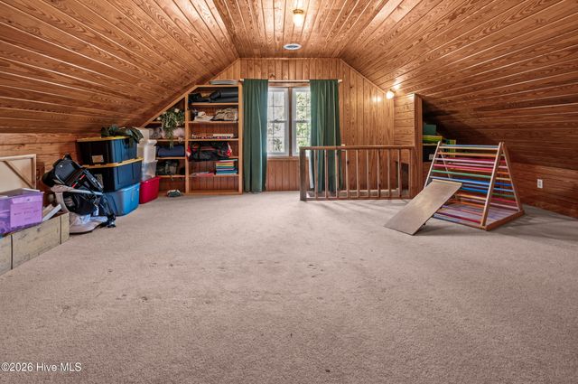 2215 Perry Drive, Jacksonville, NC 28546