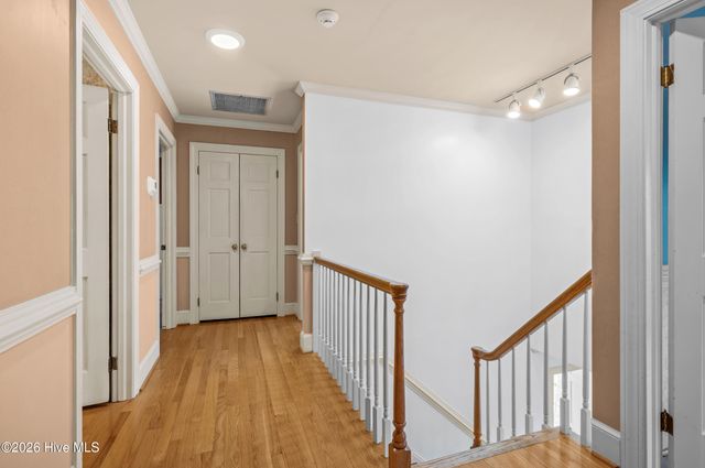 2215 Perry Drive, Jacksonville, NC 28546