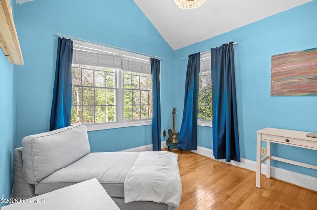 2215 Perry Drive, Jacksonville, NC 28546