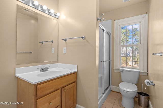 2215 Perry Drive, Jacksonville, NC 28546