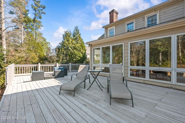 2215 Perry Drive, Jacksonville, NC 28546