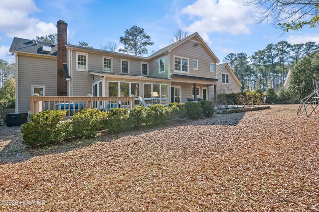 2215 Perry Drive, Jacksonville, NC 28546