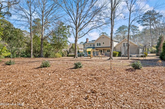 2215 Perry Drive, Jacksonville, NC 28546