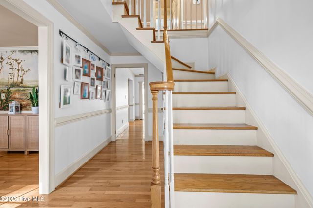 2215 Perry Drive, Jacksonville, NC 28546