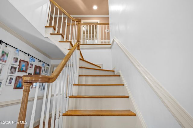 2215 Perry Drive, Jacksonville, NC 28546