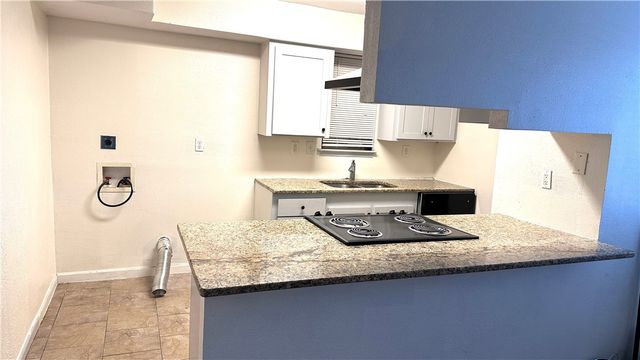 1932 Hidden Way, Corpus Christi, TX 78412