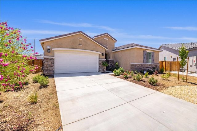 3326 Sonya Avenue, Rosamond, CA 93560