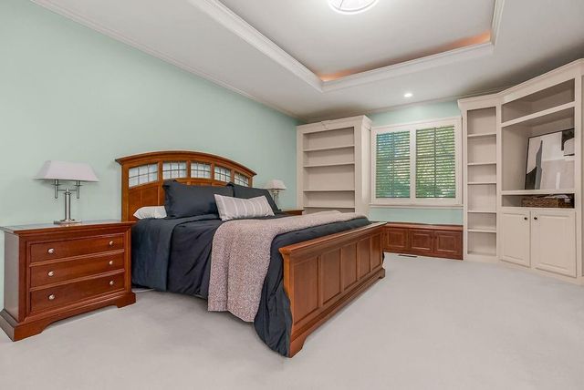 9005 W 161 Street, Overland Park, KS 66085