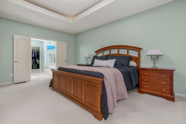 9005 W 161 Street, Overland Park, KS 66085
