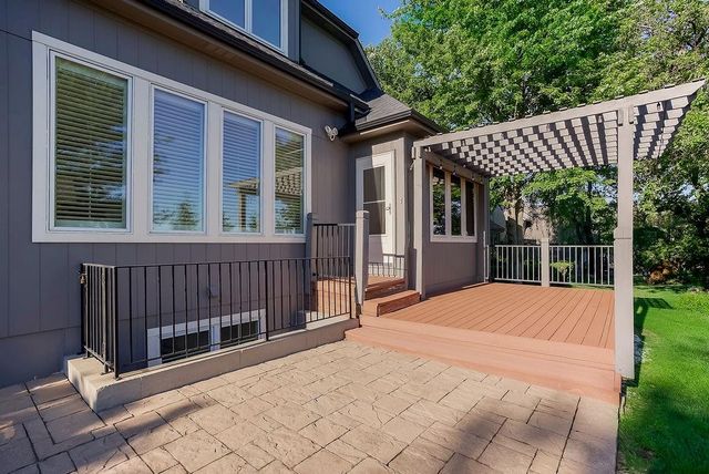 9005 W 161 Street, Overland Park, KS 66085