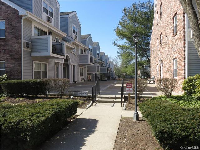 36 Greenridge Avenue 110, White Plains, NY 10605