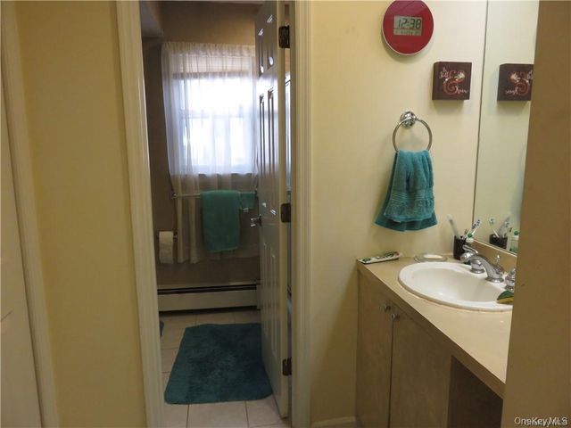 36 Greenridge Avenue 110, White Plains, NY 10605