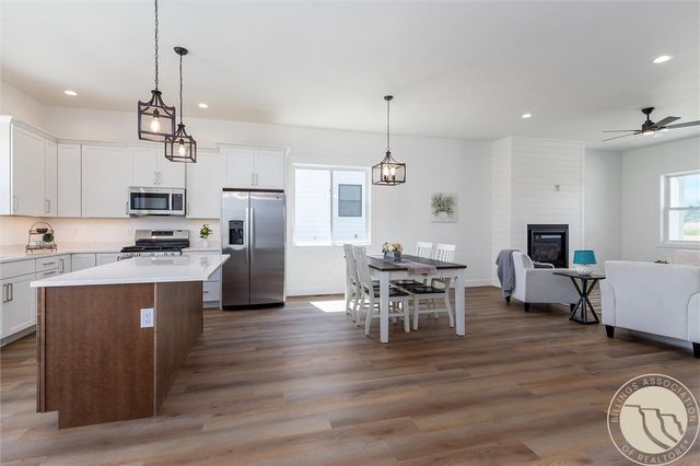 2647 Palmer Lane, Billings, MT 59105