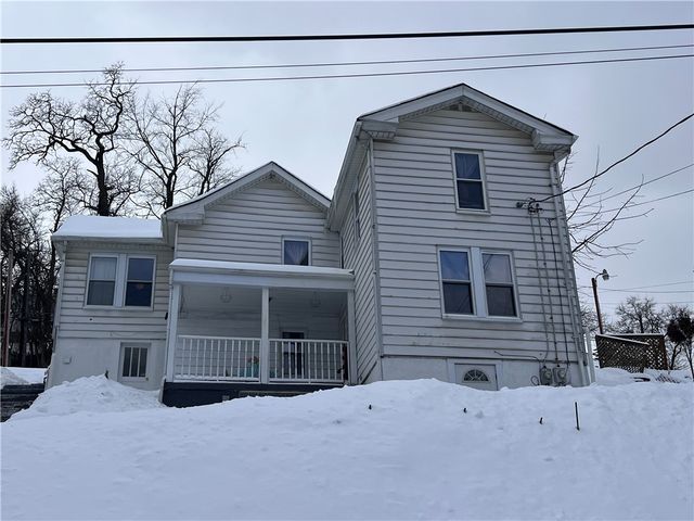 61 Pointview Rd, Brentwood, PA 15227