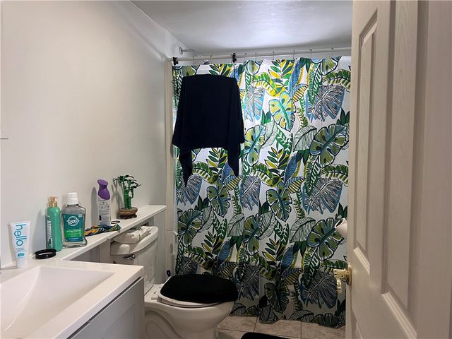 61 Pointview Rd, Brentwood, PA 15227