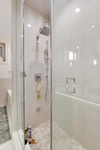 1340 W WALTON Street 1W, Chicago, IL 60642