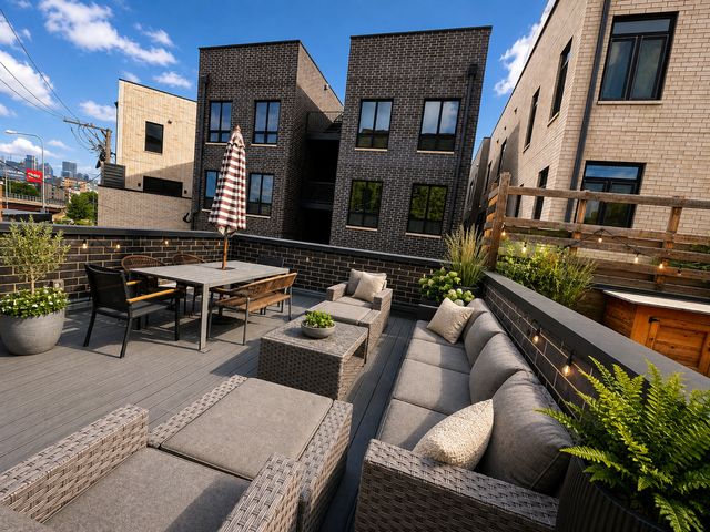 1340 W WALTON Street 1W, Chicago, IL 60642