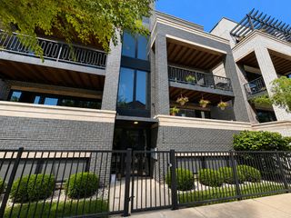 1340 W WALTON Street 1W, Chicago, IL 60642