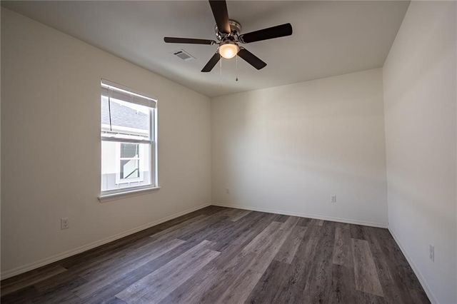 931 S Rupple Road 2, Fayetteville, AR 72704