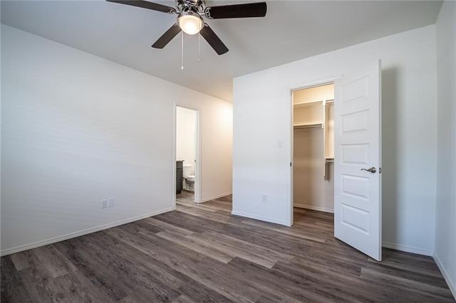 931 S Rupple Road 2, Fayetteville, AR 72704