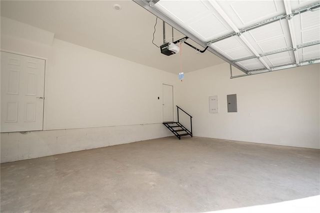 931 S Rupple Road 2, Fayetteville, AR 72704