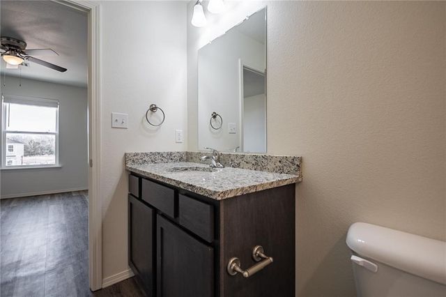 931 S Rupple Road 2, Fayetteville, AR 72704