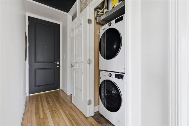 2940 Baltimore Avenue 1204, Kansas City, MO 64108