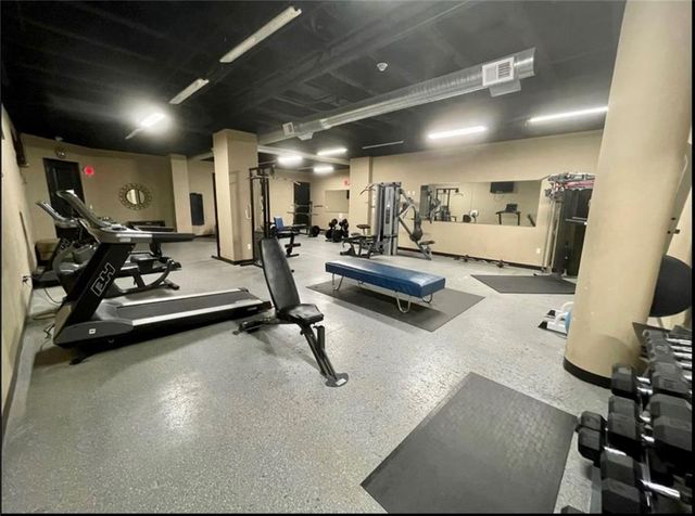 2940 Baltimore Avenue 1204, Kansas City, MO 64108