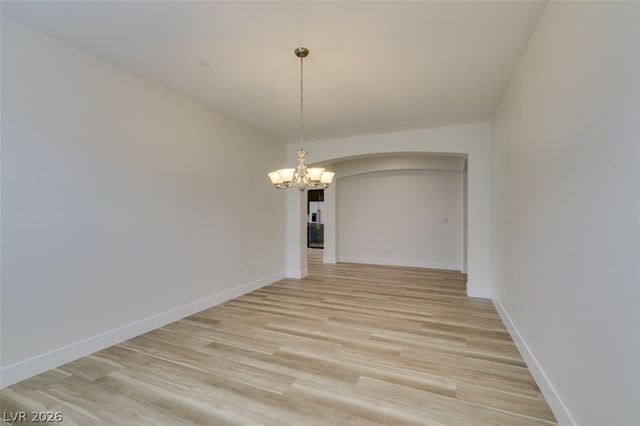 1617 Meadow Bluffs Avenue, Henderson, NV 89014