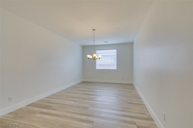 1617 Meadow Bluffs Avenue, Henderson, NV 89014