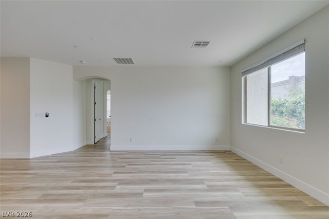 1617 Meadow Bluffs Avenue, Henderson, NV 89014