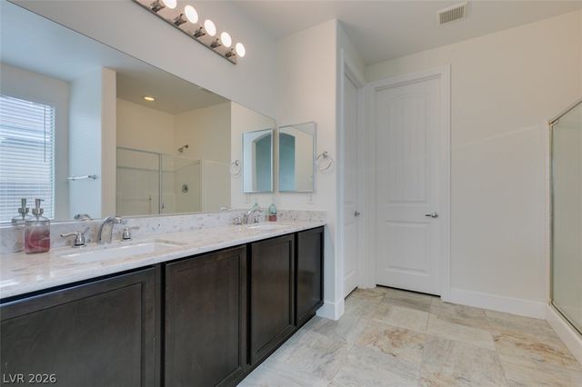 1617 Meadow Bluffs Avenue, Henderson, NV 89014